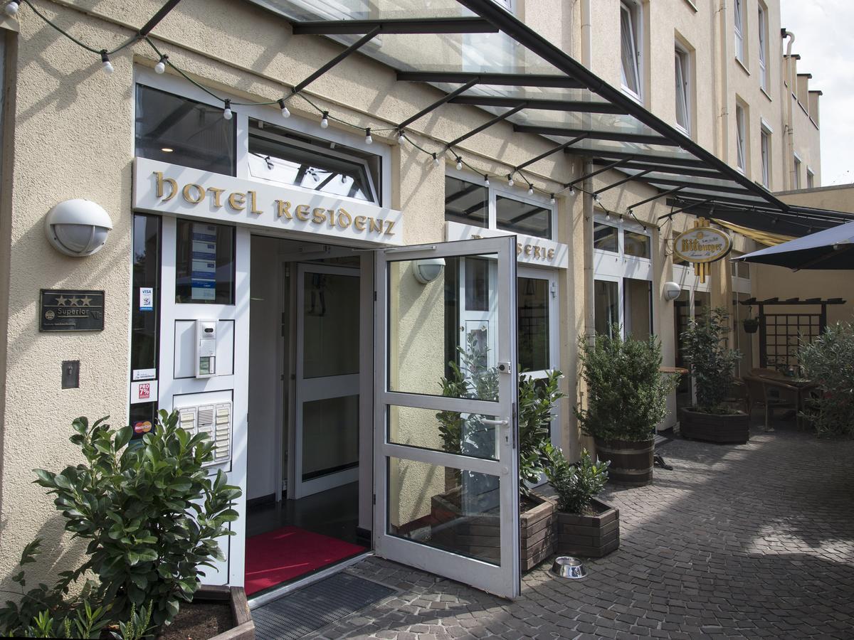 波斯塔斯皇宫酒店 陶努斯山区克龙贝格 外观 照片